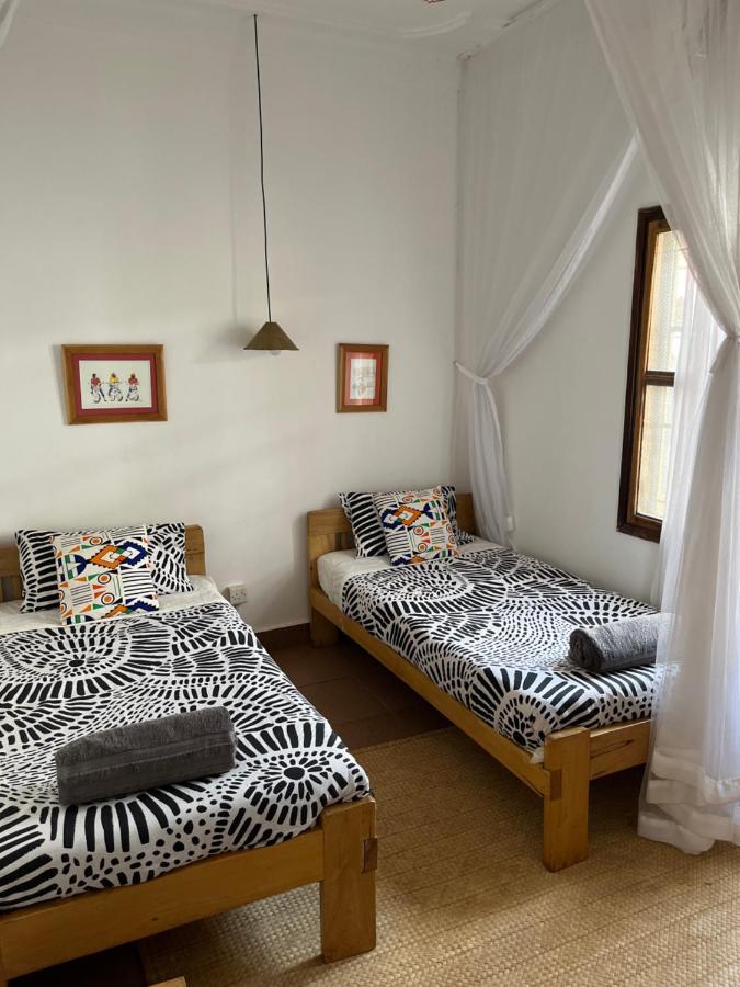 30 Wilson Bed and Breakfast Jinja Exteriör bild
