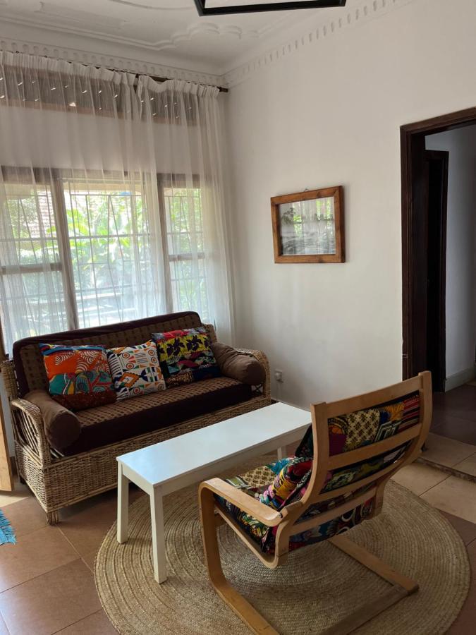 30 Wilson Bed and Breakfast Jinja Exteriör bild